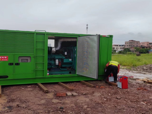 海珠150kw發(fā)電機(jī)出租一天的費(fèi)用